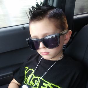 Meet your Posher, Nena